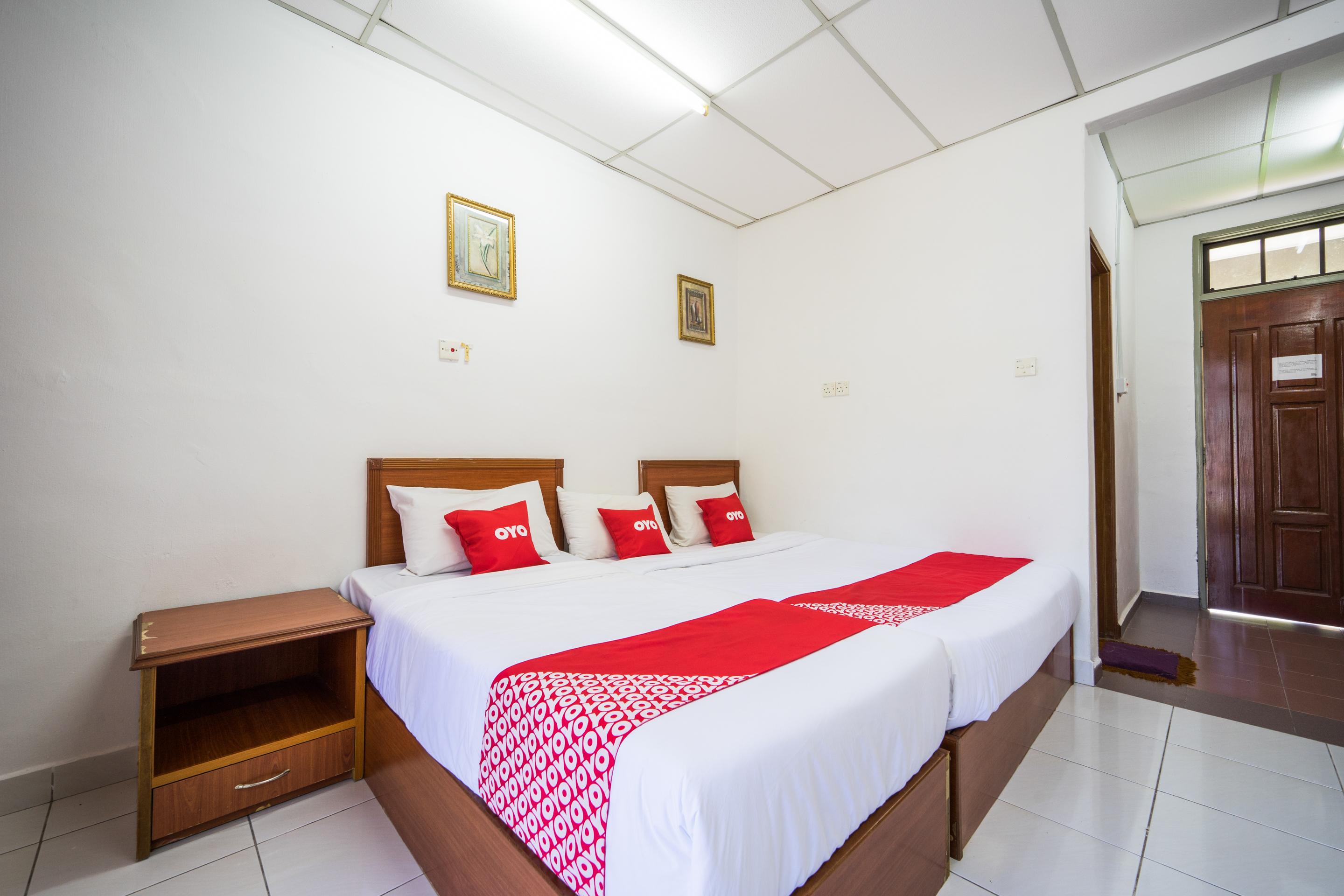 Terap Inn Kampong Raja Kültér fotó