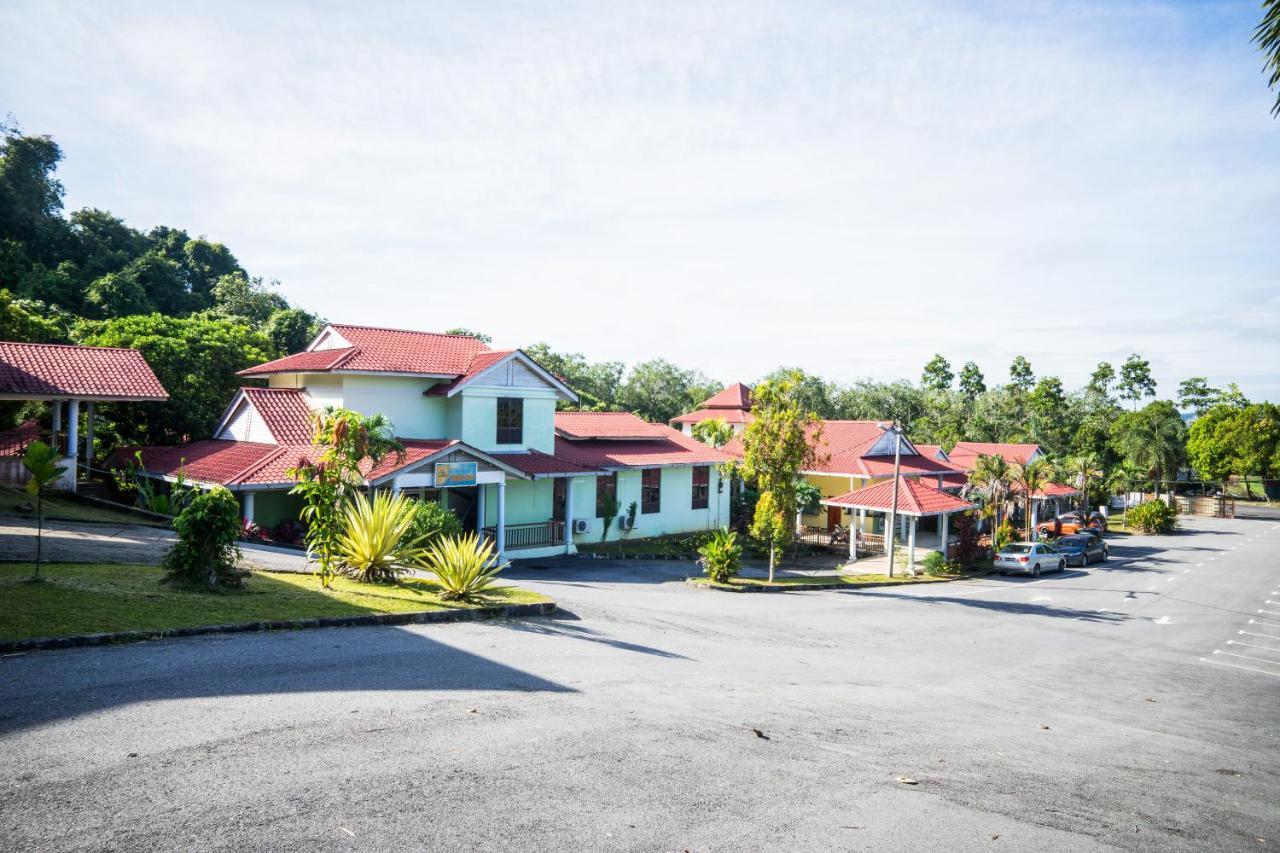 Terap Inn Kampong Raja Kültér fotó