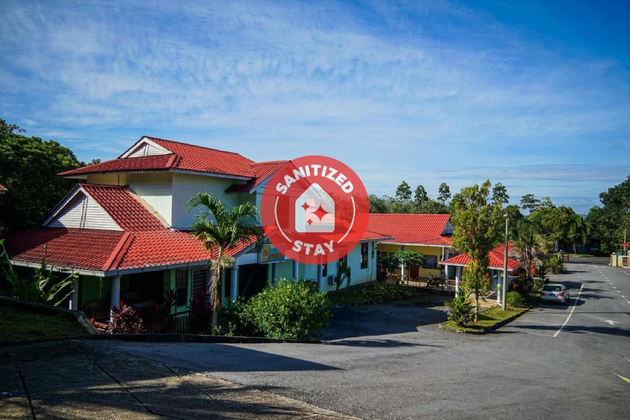 Terap Inn Kampong Raja Kültér fotó